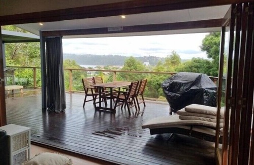 Tweed Heads South House | Hillcrest Retreat with River Views