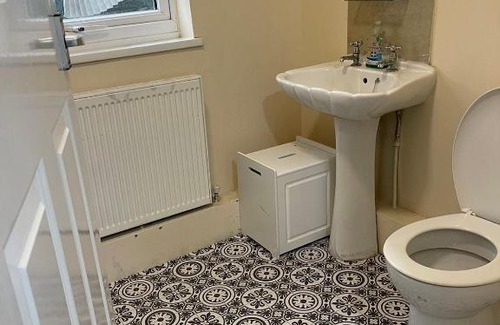 Hillsborough House | Hillsborough 2 and 4 bedroom house