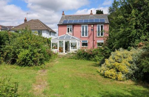 Little Missenden House | Hillside