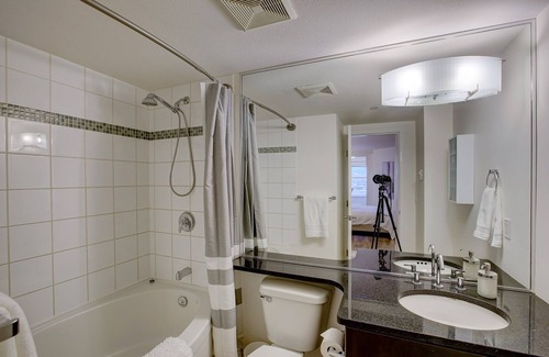 North Glenmore Apartment | Hillside view at the Verve - Pet Friendly