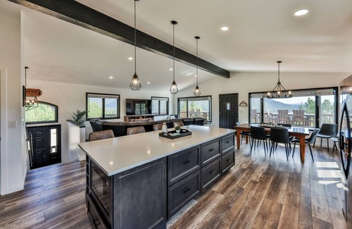Grand Lake House | Hilltop Cabin with Million Dollar Lake Views Right by Grand Lake Lodge