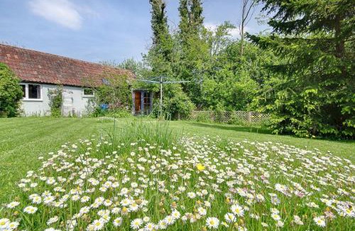 Pulham Cabin | Hilltop Farm