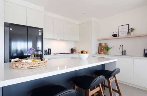 Kiama House | Hilltop Haven – breathtaking ocean and mountain panoramas