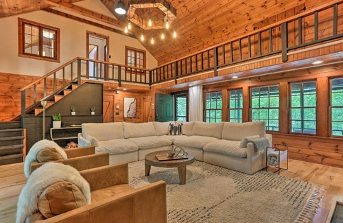 Lackawaxen House | Hilltop Lackawaxen Gem with River View and Fire Pit
