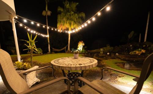 Hilo House | Hilltop Legacy Vacation Rental