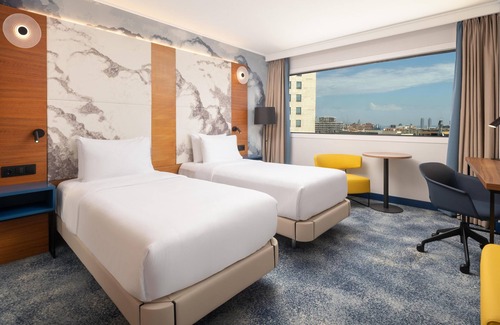 Les Corts Hotel | Hilton Barcelona