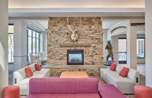 Midtown Anchorage Hotel | Hilton Garden Inn Anchorage