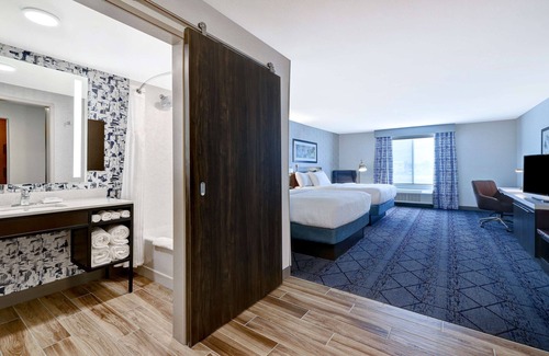 Cedar Rapids - Iowa City Hotel | Hilton Garden Inn Cedar Rapids
