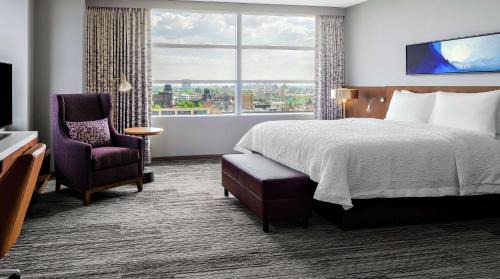 Near South Side Hotel | Hilton Garden Inn Chicago McCormick Place