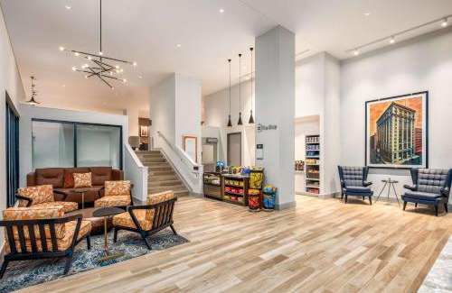 The Loop Hotel | Hilton Garden Inn- Chicago Central Loop