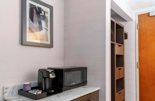 Freeport Hotel | Hilton Garden Inn Freeport Downtown