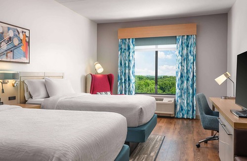 Grapevine Hotel | Hilton Garden Inn Grapevine at Silverlake Crossing