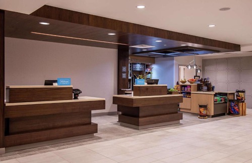 Waldron Hotel | Hilton Garden Inn Kansas City Airport Mo