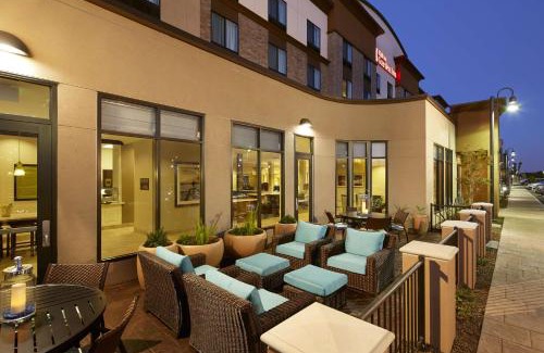 North Redondo Hotel | Hilton Garden Inn Los Angeles/Redondo Beach