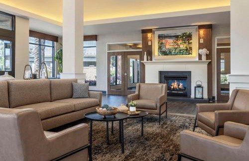 North Redondo Hotel | Hilton Garden Inn Los Angeles/Redondo Beach