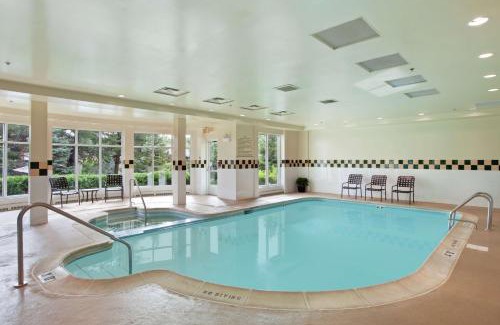 Oakbrook Terrace Hotel | Hilton Garden Inn Oakbrook Terrace