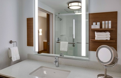 Central Oklahoma City Hotel | Hilton Garden Inn Oklahoma City Airport