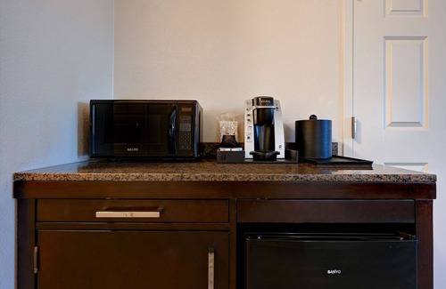 San Bernardino Hotel | Hilton Garden Inn San Bernardino