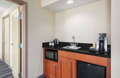 O'Fallon Hotel | Hilton Garden Inn St. Louis Shiloh/O'Fallon IL