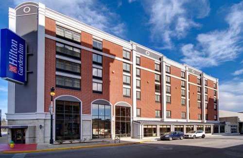 Downtown Hotel | Hilton Garden Inn Terre Haute