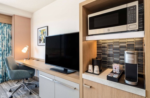 Downtown Toledo Hotel | Hilton Garden Inn Toledo Downtown