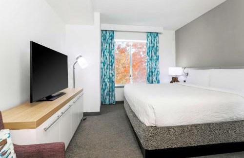 South Tulsa Hotel | Hilton Garden Inn Tulsa South