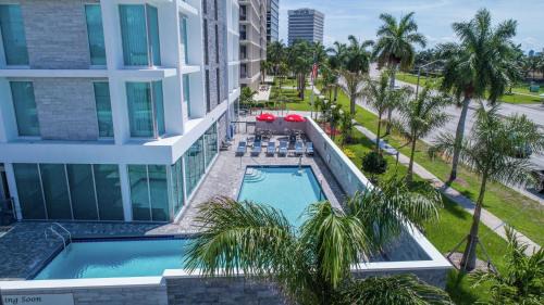 Land of the Presidents Hotel | Hilton Garden Inn West Palm Beach I95 Outlets