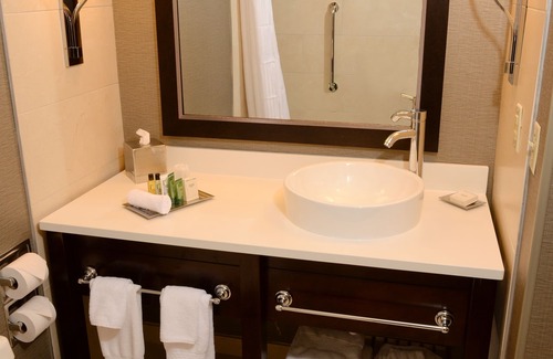 Downtown Harrisburg Hotel | Hilton Harrisburg