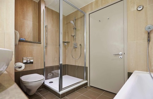 Riverside Hotel | Hilton London Tower Bridge