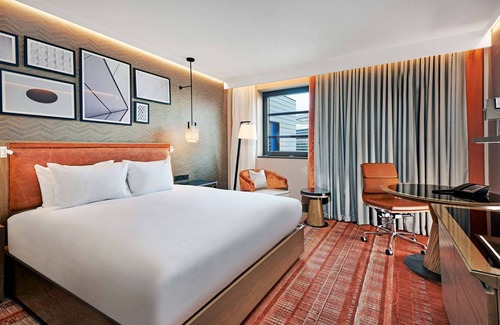 Riverside Hotel | Hilton London Tower Bridge