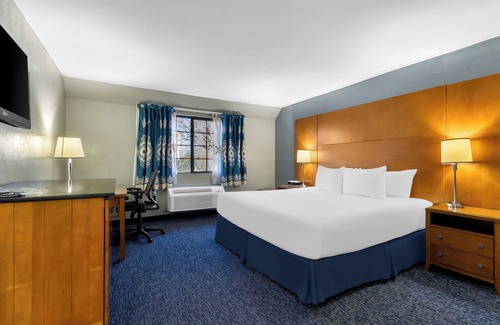 Bakersfield Hotel | Hiltop Hotel