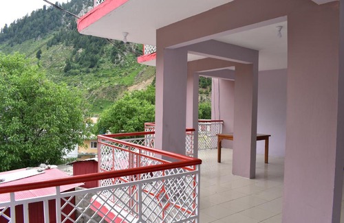 Gilgit-Baltistan Hotel | Himaliya Inn Hotel & Restaurant