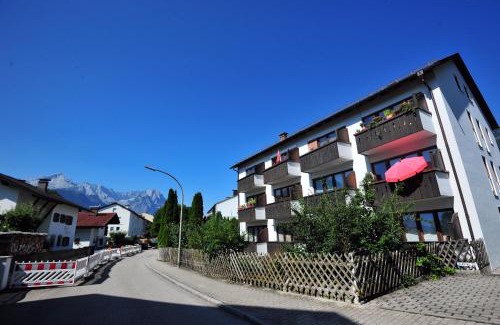 Garmisch-Partenkirchen Apartment | Hindenburg str Apartments