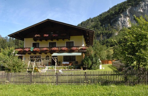 Kuchl Bed & Breakfast | Hinterkellaubauer