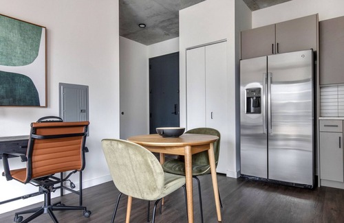 Killgubbin Apartment | Hip River North 1BR w/Gym, Sky Terrace & Yoga Studio, by Blueground