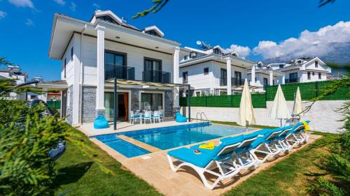 Hisaronu Villa | Hisar 1 - 4 Bedroom Holiday Villa in Hisarönü