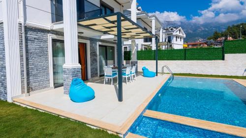 Hisaronu Villa | Hisar 1 - 4 Bedroom Holiday Villa in Hisarönü