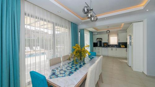 Hisaronu Villa | Hisar 1 - 4 Bedroom Holiday Villa in Hisarönü