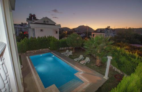 Hisaronu Villa | Hisarpark D Villa, Özel Havuzlu, Fethiye