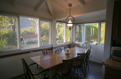 Ojai House | Historic 1907 Craftsman Farmhouse In Ojai Valley