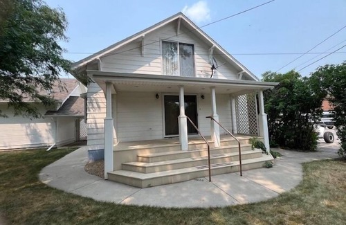 Sturgis House | Historic 1937 Charming Home in Sturigs