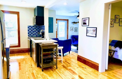 Clayton Condo | Historic 2-BR St. Lawrence Residence at the Dygert House