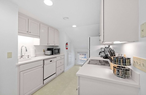 Concord Apartment | Historic 2nd-Floor Retreat with Modern Comforts