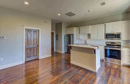 Vicksburg Apartment | Historic Building in Old Town Vicksburg