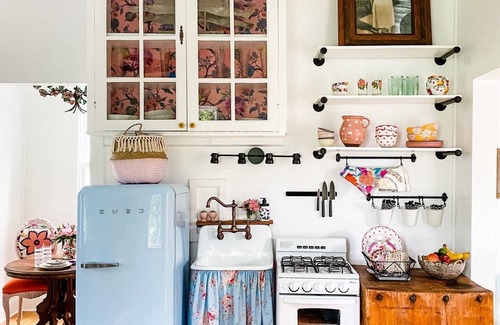 Round Rock Original Plat Cottage | Historic Cottage in Downtown Round Rock