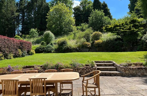 Bishopswood Cottage | Historic Countryside Cottage and Shepherds Hut