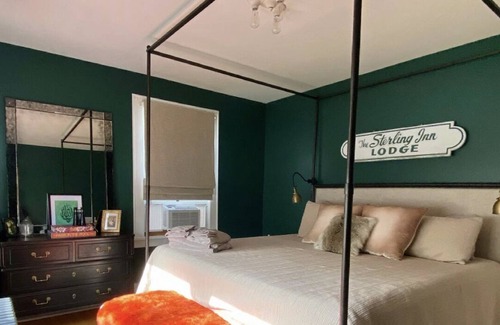 Newfoundland House | Historic Creekside 1.5 acre Private Family Home in the Mountains!