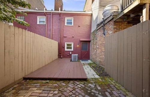 East Allegheny House | Historic Deutschtown Row House