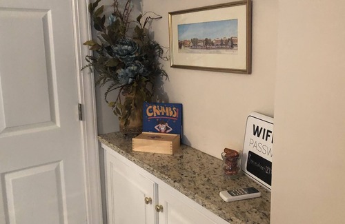 Summerville Historic District Cottage | Historic District :Cottage / Extended Stay avail short drive to Plantations