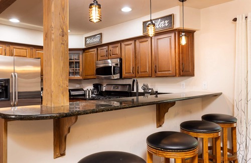 Historic District House | Historic District 4 Bedroom Home, New Hot Tub, Walk to Main Street & Lifts